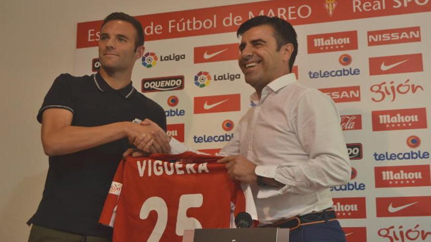 Borja Viguera ya es del Sporting