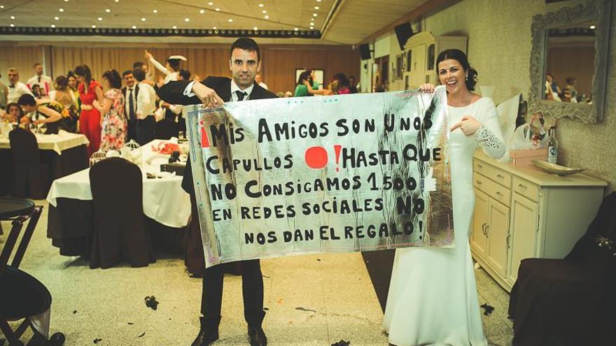 borde Teoría establecida feo Regalos de boda a cambio de 'likes' en redes sociales | Rioja2.com