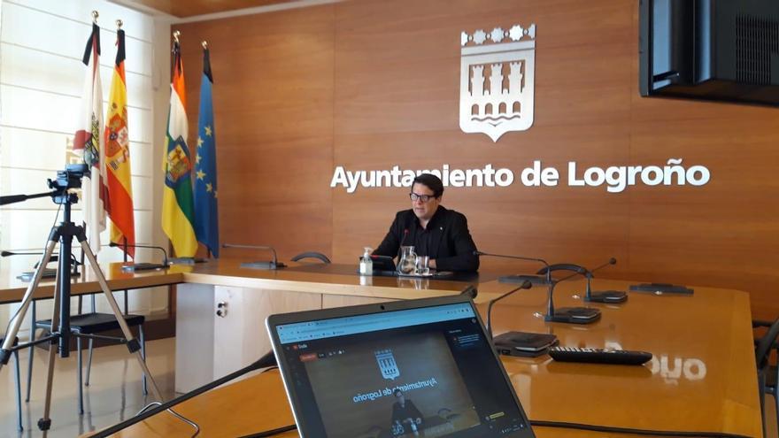 kilian cruz informa sobre la adhesión de Logroño a varias redes de ciudades