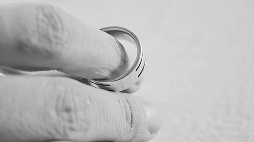 anillo de boda, divorcios, la rioja