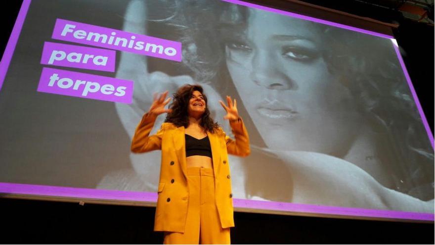 Nerea Pérez de las Heras, Feminismo para torpes, teatro