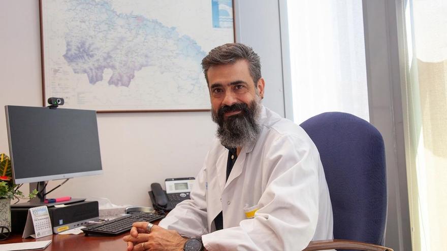 Adolfo Calvo, director médico, SERIS