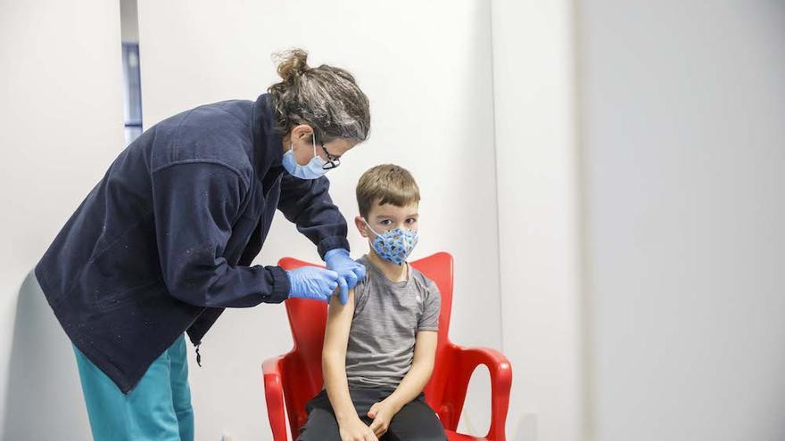 vacunación para menores en el Palacio de Deportes
