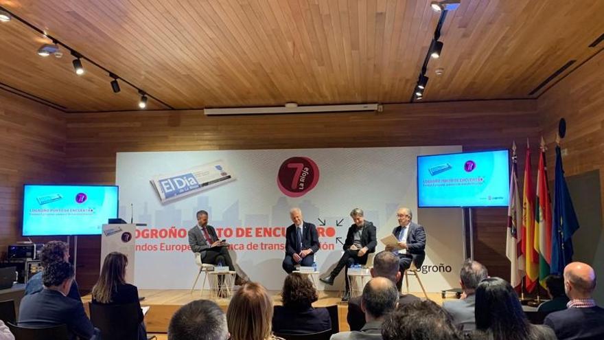 Los alcaldes de Logroño, Pamplona y Soria intervienen en un foro organizado por Promecal