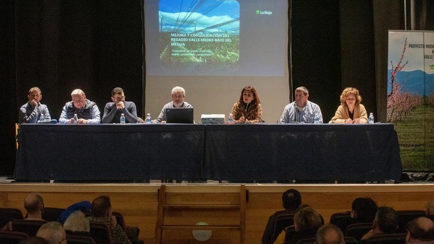 Más de 1.500 regantes asisten a las charlas sobre la modernización del regadío en el valle del Iregua
